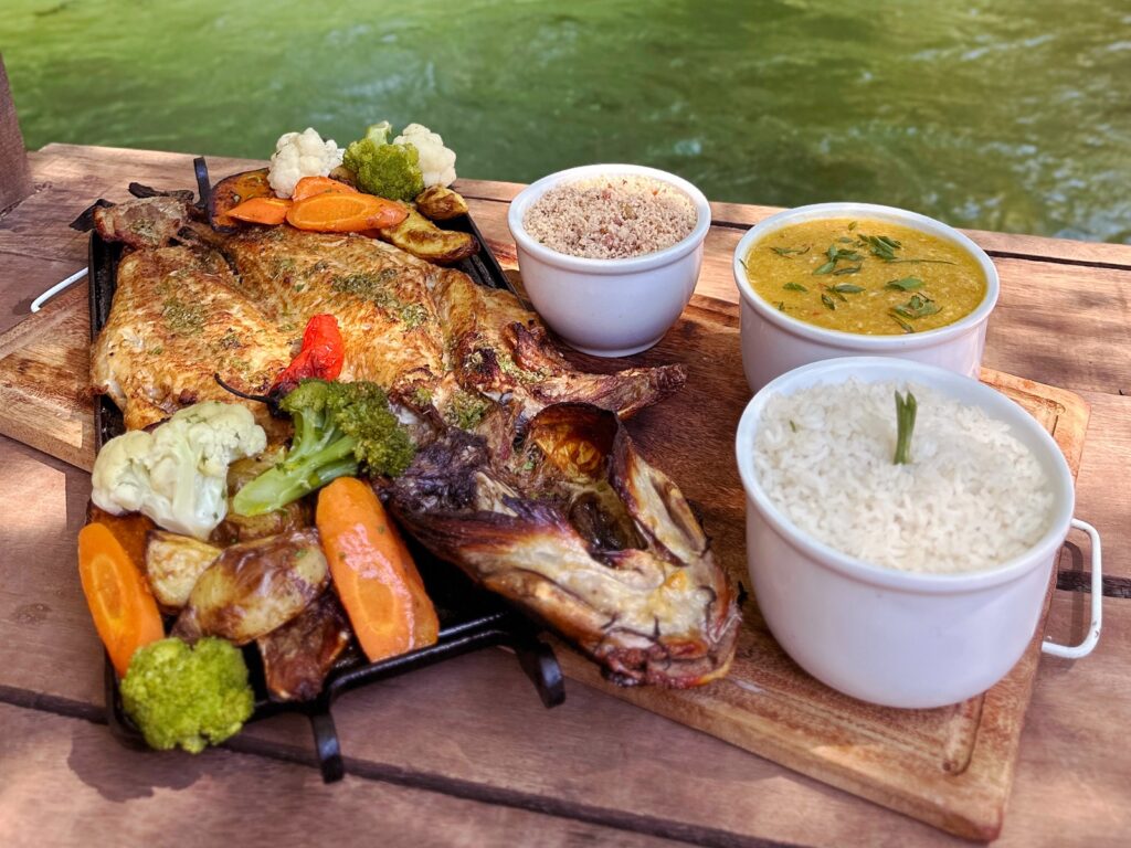 Sabores que Encantam: Descubra a Gastronomia do Eco Park Porto da Ilha Sabores que Encantam: Descubra a Gastronomia do Eco Park Porto da Ilha